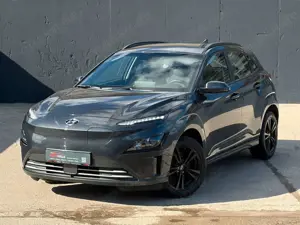 Hyundai KONA KONA E Select ACC LKAS SHZ LHZ CAM CarPlay