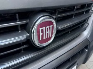 Fiat Ducato 2.3 D L1H1 3,5t AUTOMATIK AHK NAVI STANDH Bild 4