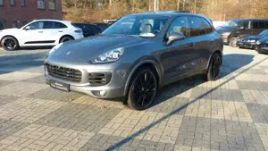 Porsche Cayenne Diesel Pano 21 Zoll AHK Pano Luftfederun