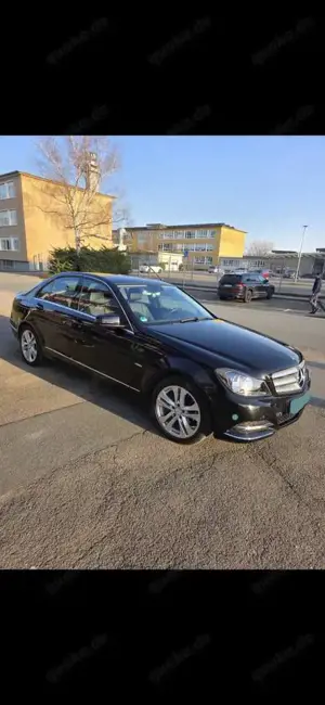 Mercedes-Benz 180 Mercedes-Benz C 180 Avantgarde