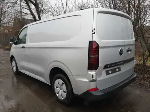 Volkswagen T7 Transporter e-Transporter Kasten BEV 100 kW RWD KR Bild 2
