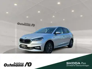 Skoda Fabia Selection 70kw TSI LED*Parksensoren*