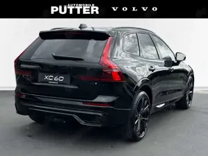 Volvo XC60 Recharge T8 AWD Ultra Black Edition 21'' ACC BW L Bild 2
