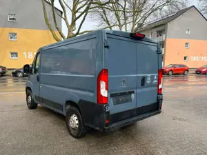 Peugeot Boxer Kasten 328 L1H1 Pro BlueHDi 120 StopStart Bild 5