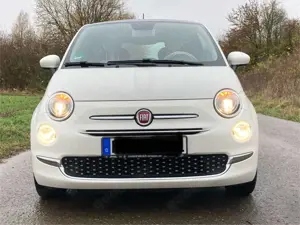 Fiat 500 Lounge 1,2 l 51 kw/ 69 PS Panoramaschiebedach