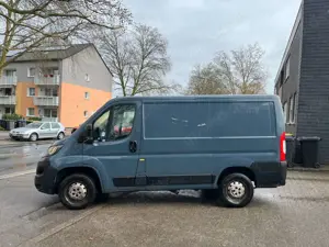 Peugeot Boxer Kasten 328 L1H1 Pro BlueHDi 120 StopStart Bild 4