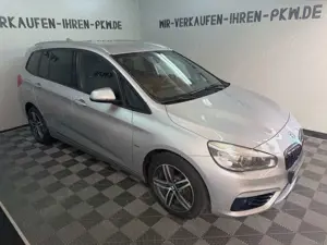 BMW 220 xDrive Sport Line LED°ACC°AHK° Bild 2