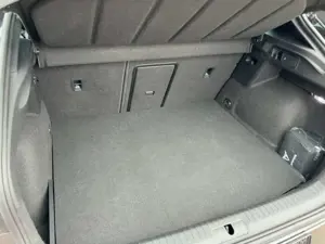 CUPRA Formentor VZ Tribe Edition 1.4 TSI e-Hybrid ACC eSitze Navi Bild 5