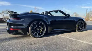 Porsche 992 911Turbo S Cabriolet Voll. Burm.Lift.Matrix.Sportp