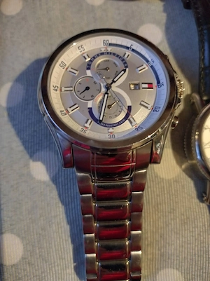 verkaufe 2 Armbanduhr für herren Bild 2
