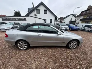 Mercedes-Benz CLK 200 ELEGANCE**TÜV NEU** Bild 4