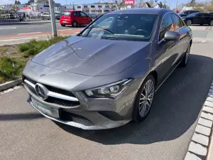 Mercedes-Benz CLA 180 /Navi/SHZ/PDC/Kamera/LED