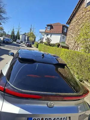 Toyota C-HR Toyota C-HR 5 Türen Team D2,01Plug-in Hibrid Stufe Bild 2