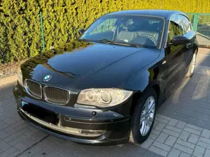BMW 118 1er (3-Türer) 118i Aut.