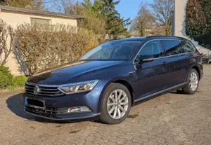 Volkswagen Passat Variant Comfortline - Panorama, ACC, 4Motion, 360°Kamera