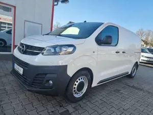 Opel Vivaro Edition M Navi Standheizung Regale Kamera