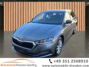 Skoda Octavia 2.0 TDI DSG Style*Keyless*LED*DAB*