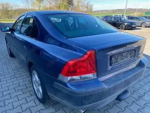 Volvo S60 2.4 Comfort KLIMA SHZ AHK TEMPOMAT ALU Bild 5