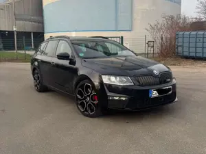 Skoda Octavia Octavia Combi 2.0 TSI RS 230