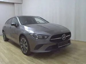 Mercedes-Benz CLA 200 SB d Progressive Leder Navi LED Night Bild 3