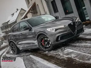 Alfa Romeo Stelvio Stelvio QV V6 2.9 Bi-Turbo AT8-Q4 1. Hand/MwSt/Pan