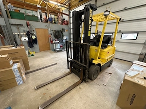 6200LB Hyster Model H30XM Forklift