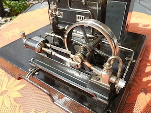 Doppelzylinder Märklin Dampfmaschine 41607 von 1909 mit original HOLZKISTE Bild 7