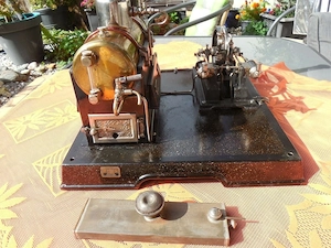 Doppelzylinder Märklin Dampfmaschine 41607 von 1909 mit original HOLZKISTE Bild 4