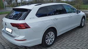 VW Golf VIII Variant Goal 1.5 eTSI DSG Autom. BJ 20.03.2025 Oryxweiß Perlmutteffekt, Bild 5