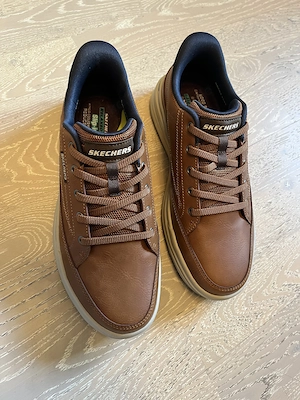 Herren Sketscher Schuhe braun Größe 42,5 wegen FEHLKAUF zu verkaufen 