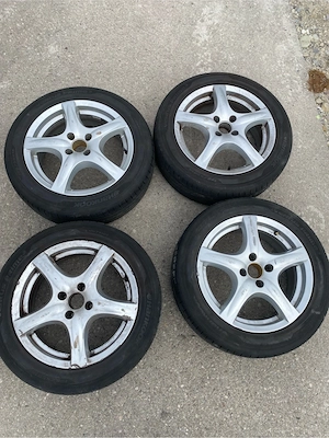 Alufelgen 16 Zoll Opel Corsa D mit Sommerreifen 195 55 R16