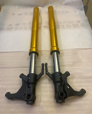 Gabel Yamaha YZF R7 Bild 2