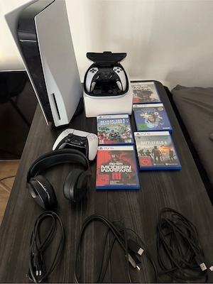 Playstation 5 mit Zubehör 