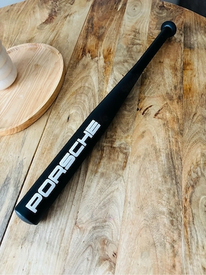 Porsche baseballschläger kunst deko