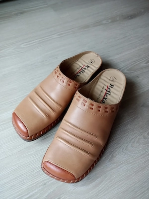 Damenschuhe, Slipper, Gr. 39