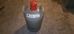 11 KG Stahl Propangasflasche voll gefüllt