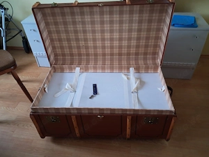 Wunderschöner Überseekoffer