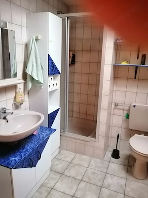 Schönes WG-Zimmer Bild 3