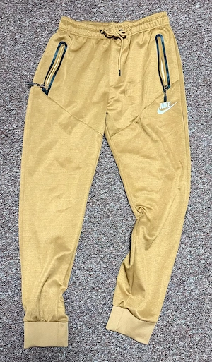 Nike Tracksuit Größe M