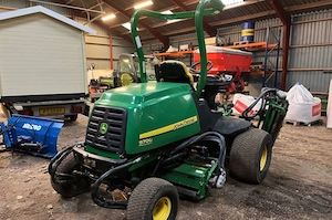 John Deere Precision Cut 8700 4WD Spindelmäher