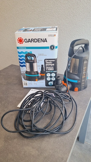 Gardena Klarwasser-Tauchpumpe 11000