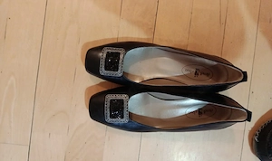 trachten Schuhe zu verkaufen