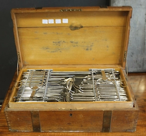 Chirugie oder Arzt Koffer wohl Marine 1914 Windler Berlin Hauptsanitätsdepot 1WK