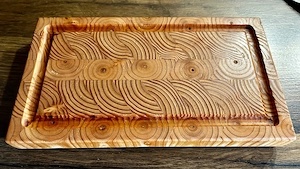 Handgefertigtes Schneidebrett 