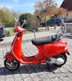 Vespa LX 125 