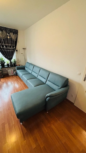 Boxspring-Sofa mit Schlaffunktion & Stauraum   neuwertig!