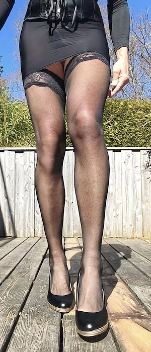 passiver und devoter DWT Mann sucht einen Liebhaber von Nylons  Bild 5