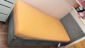 Einzelbett Samt Grau mit Bettkasten und Matratze