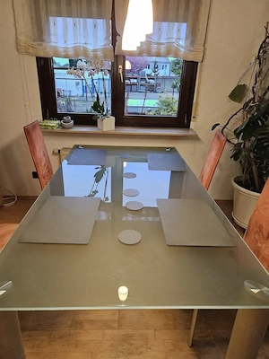 Eßzimmertisch Glas