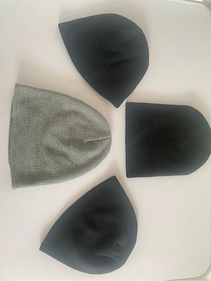 Mützen, 4 Stk, gebraucht